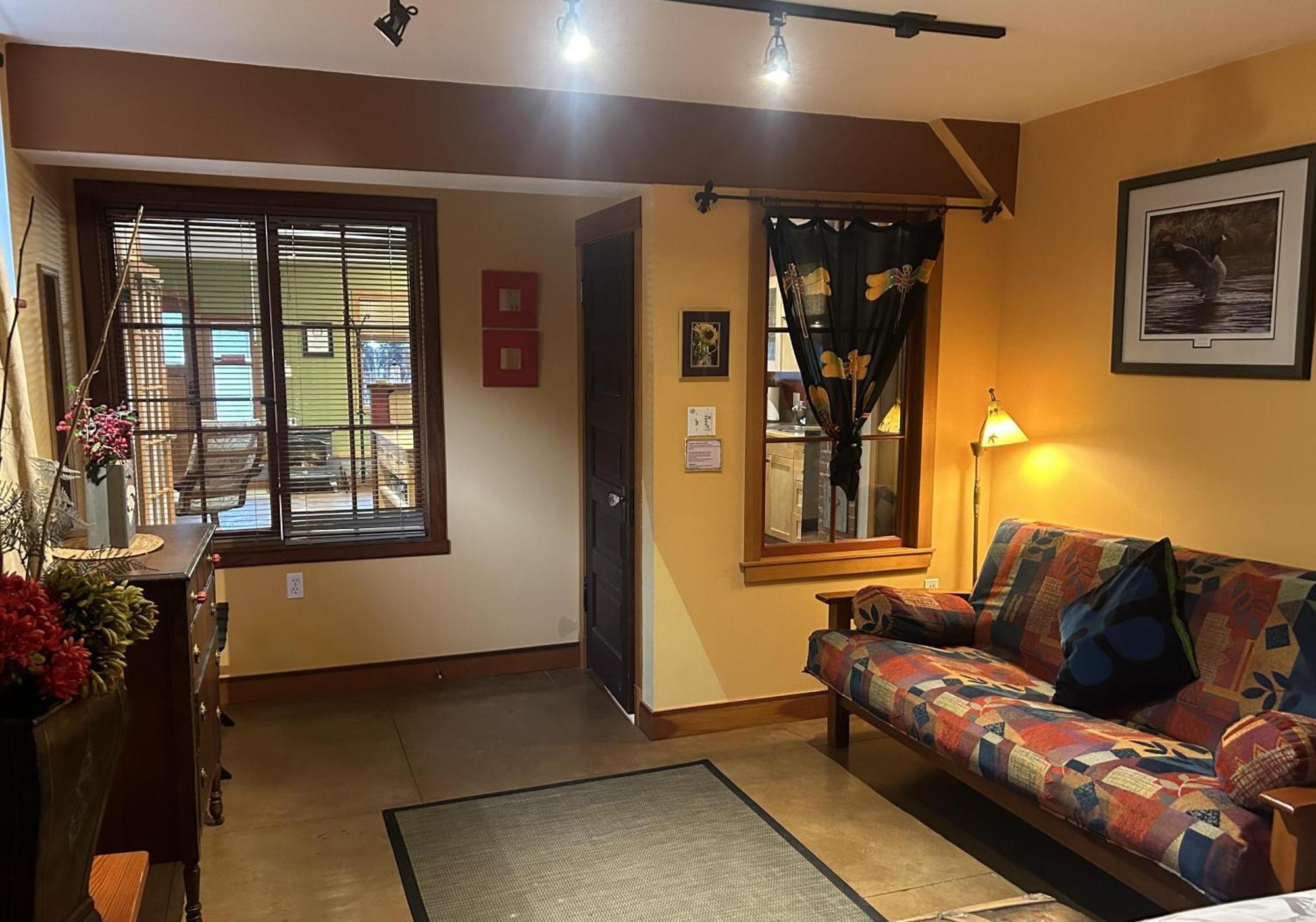 נלסון Mistisos Place Vacation Rentals מראה חיצוני תמונה
